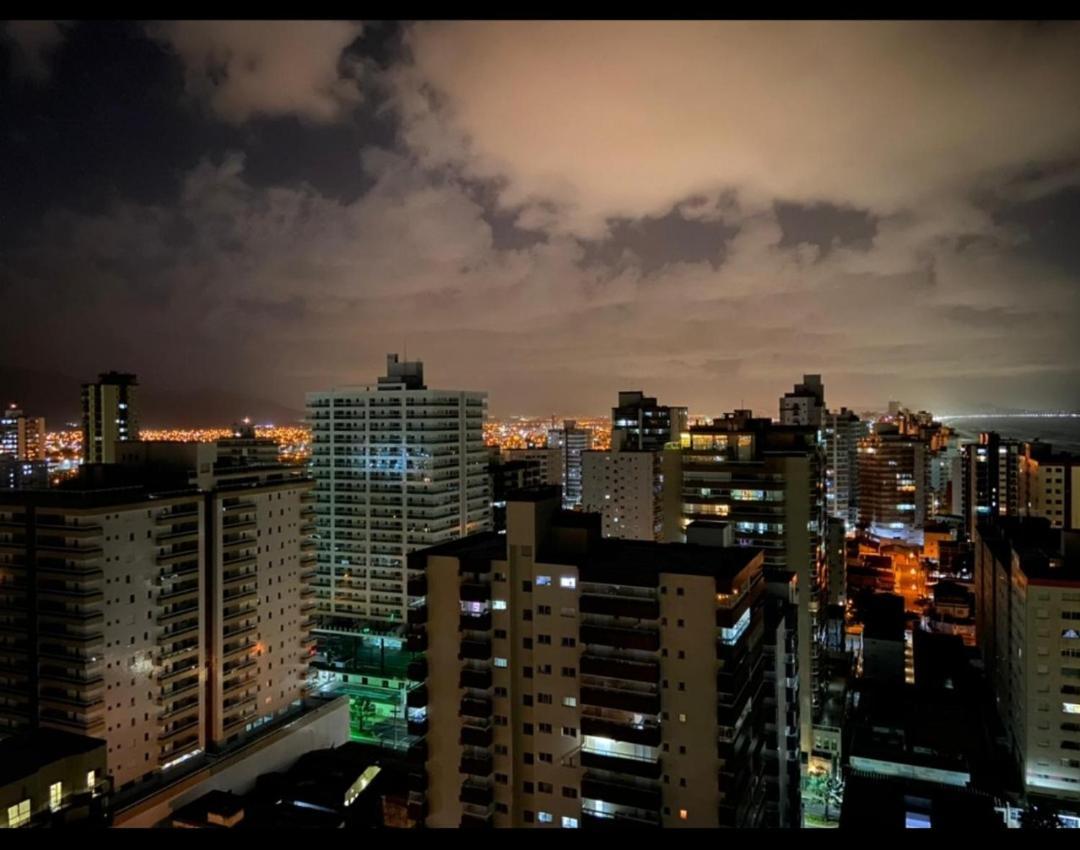 Lindo Apartamento Pe Na Areia Praia Grande  Exterior foto